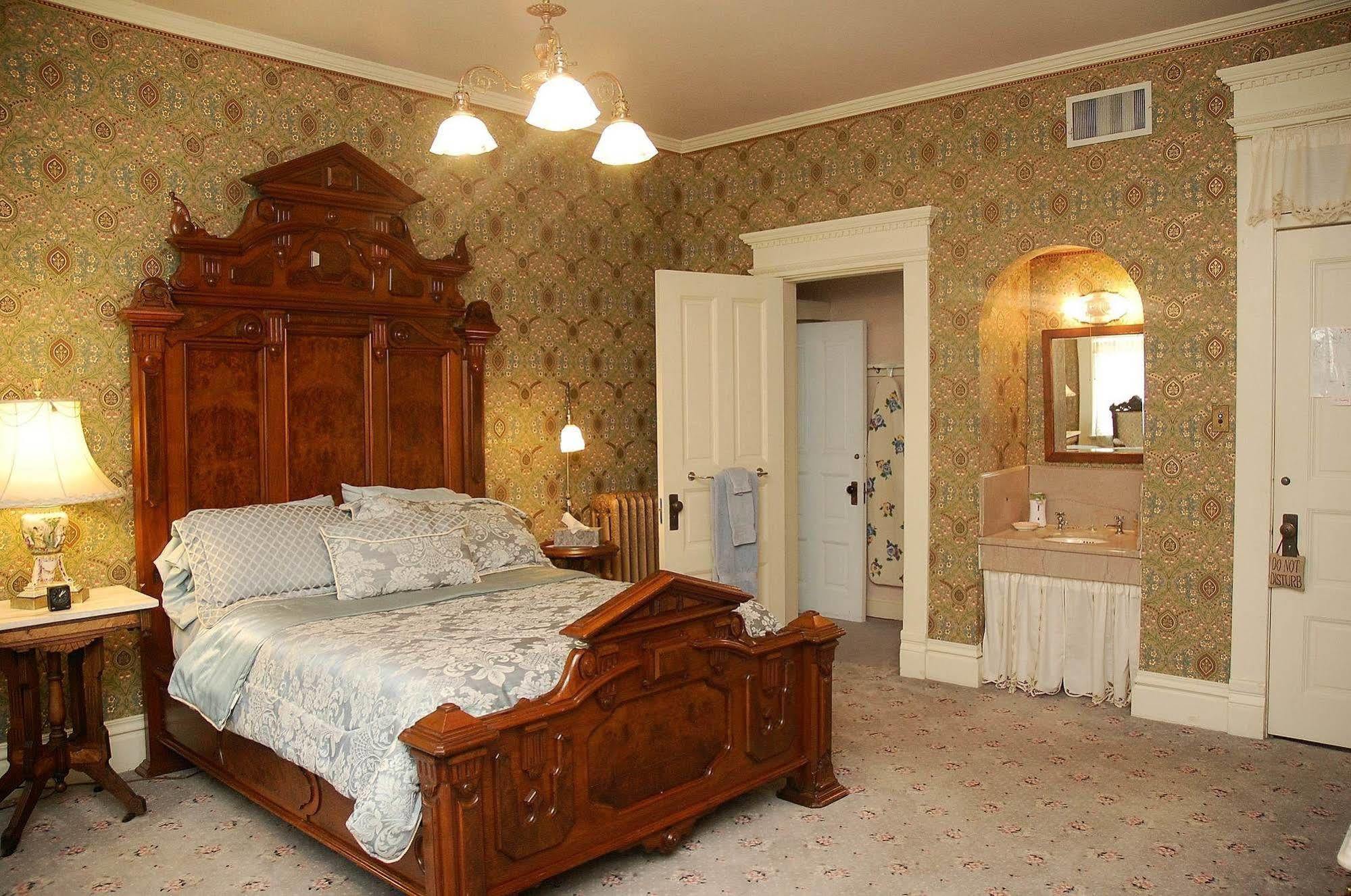 The Grand Anne Bed And Breakfast Keokuk Eksteriør bilde